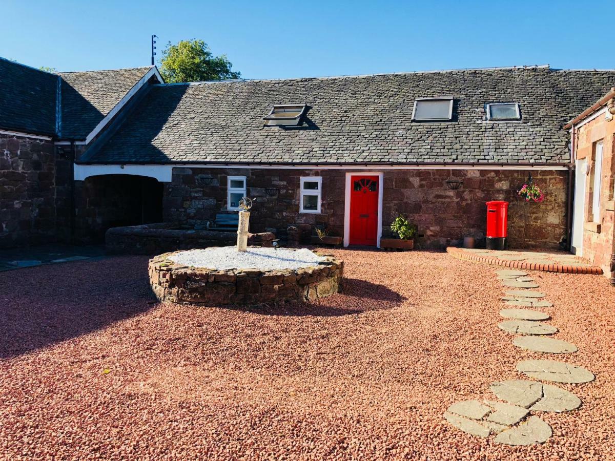 Whiteley'S Cottages Dumbarton Exterior photo